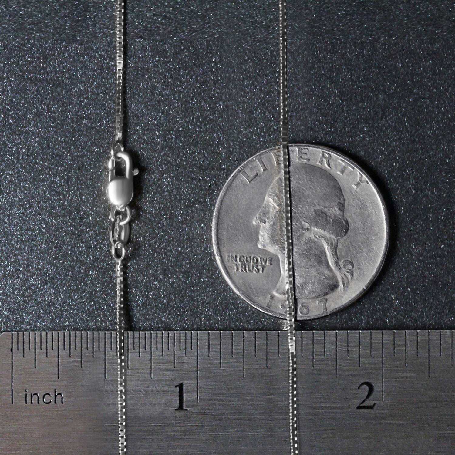 14k White Gold Classic Box Chain (0.75 mm) 3
