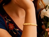 10k Yellow Gold Slender Diamond Pattern Textured Bangle (6.00 mm) 3